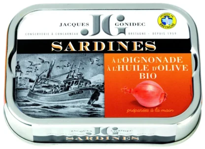 Sardines with onions in olive oil