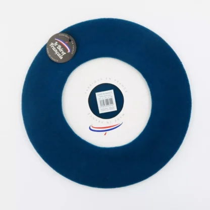 Beret Ultramarine back
